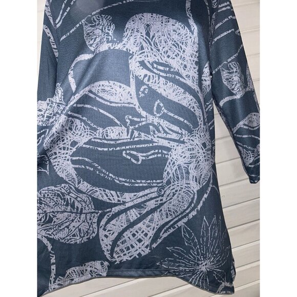 Soft Surroundings Sz MEDIUM Valerie Tunic Scoop Neck Dusty Blue Floral EUC - Picture 7 of 11